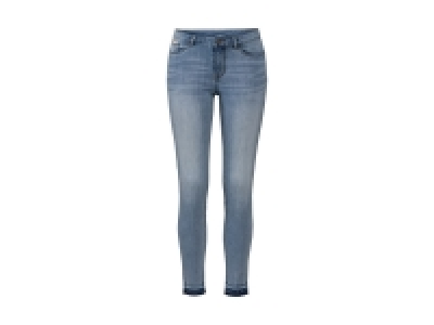 Jean femme 11.99 €