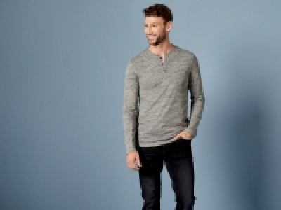 T-shirt manches longues homme 4.99 €