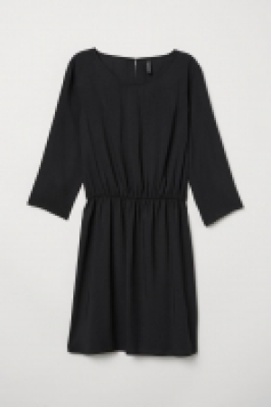  Robe courte 4.99 €