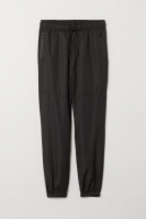  Pantalon jogger 11.99 €