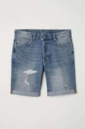  Short en jean Slim 13.99 €