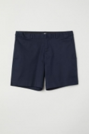 HM   Short de ville Slim fit