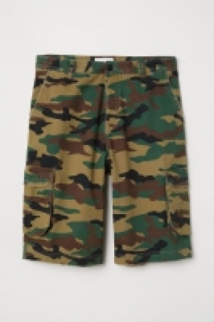  Short cargo en coton 8.99 €