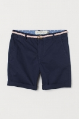  Short avec ceinture 9.99 €
