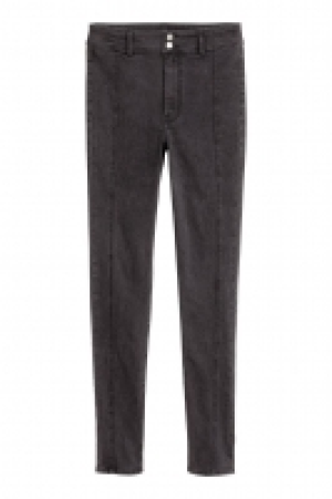  Pantalon stretch 8.99 €