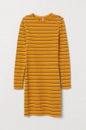  Robe moulante 6.99 €