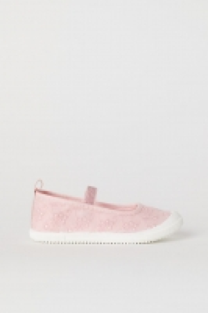  Sandales façon baskets 4.99 €