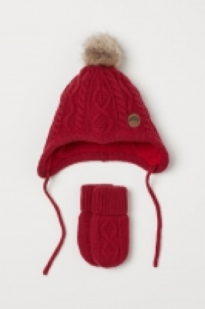  Bonnet et moufles 3.99 €