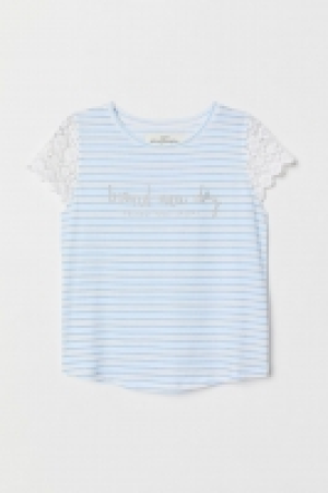  Top avec dentelle 3.99 €