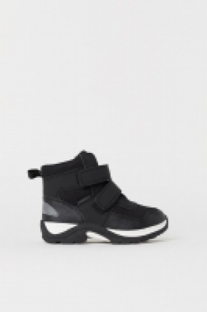  Bottines imperméables 16.99 €