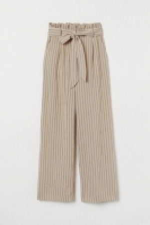  Pantalon paper bag ample 16.99 €