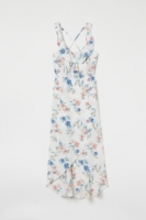  Robe portefeuille à volants 16.99 €