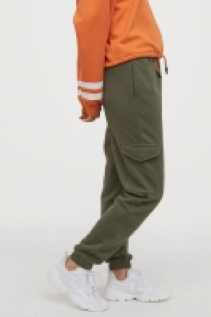  Pantalon jogger avec poches 12.99 €