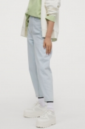 HM   Oversized Jeans