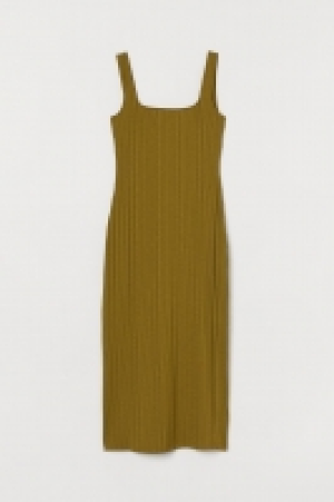  Robe côtelée 12.99 €