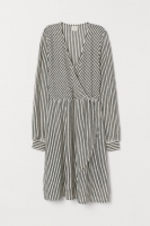  Robe en jersey à encolure en V 14.99 €