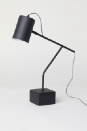 HM   Lampe de table en métal