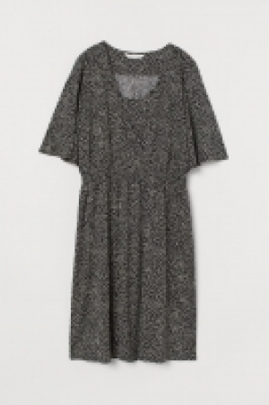  MAMA Robe dallaitement 14.99 €