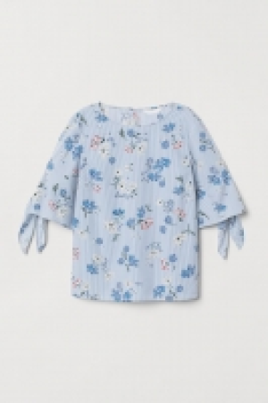 HM   Blouse avec manches à nouer