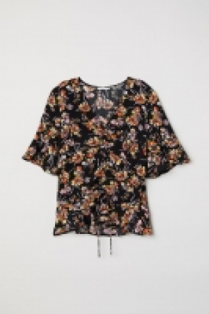  Blouse avec lien de serrage 5.99 €
