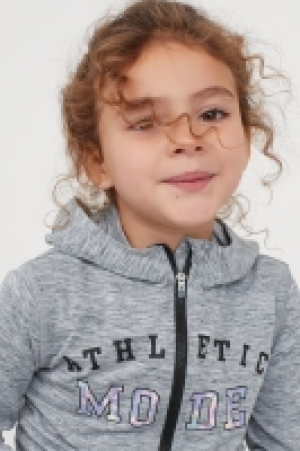  Veste training à capuche 7.99 €