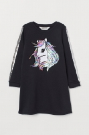  Robe à paillettes 7.99 €