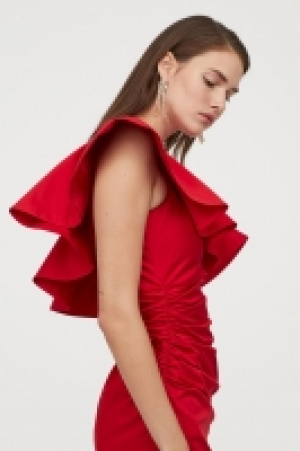  Robe à bretelle asymétrique 24.99 €