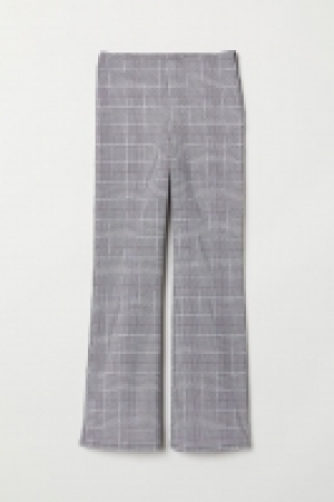  Pantalon 7/8 7.99 €