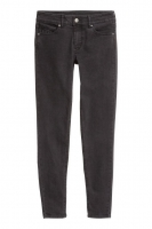  Pantalon stretch 13.99 €