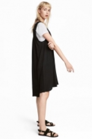  Robe en lin mélangé 7.99 €