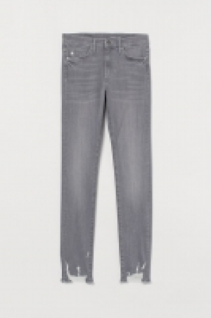 Shaping Skinny Regular Jeans 29.99 €