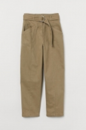 Pantalon en twill de coton 13.99 €