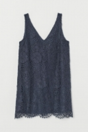 Robe en dentelle 18.99 €