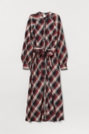 Robe avec ceinture à nouer 18.99 €