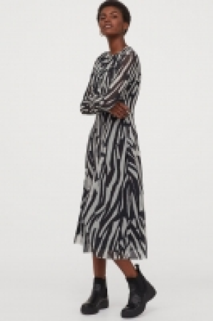 Robe en mesh 24.99 €