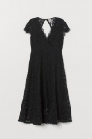 Robe en dentelle 34.99 €