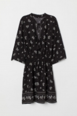 Robe courte 8.99 €