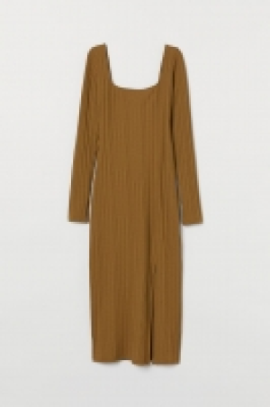 Robe moulante côtelée 16.99 €
