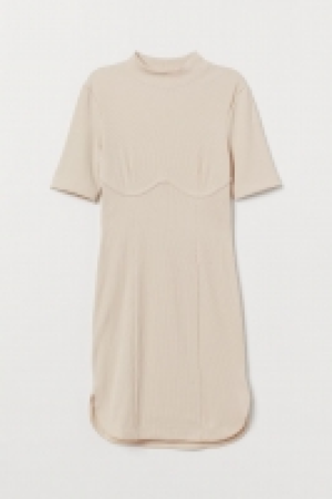 Robe moulante côtelée 23.99 €