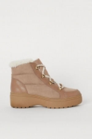 Bottines chaudement doublées 23.99 €