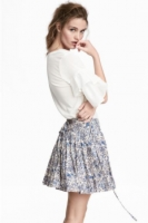 Jupe plissée 7.99 €