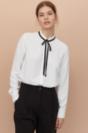 Blouse en crêpe 17.99 €