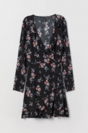 Robe portefeuille à volants 11.99 €