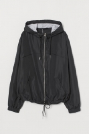 Veste à capuche 14.99 €