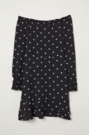 Robe en crêpe avec smocks 8.99 €