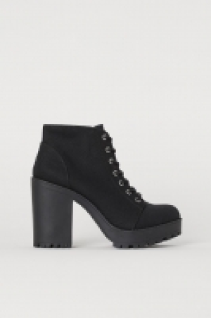 Bottines à plateau 16.99 €