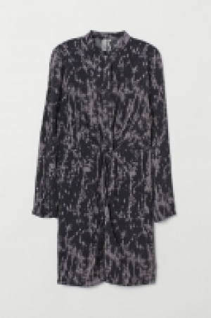 Robe avec détail noué 7.99 €