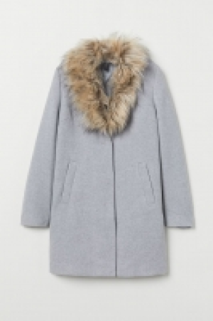 Manteau avec surcol 38.99 €