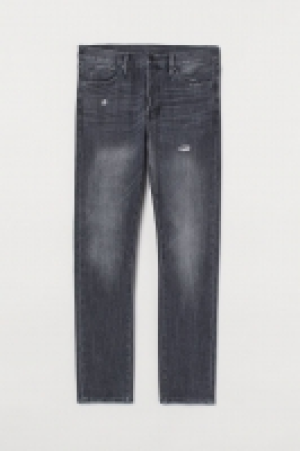 Slim Straight Jeans 16.99 €