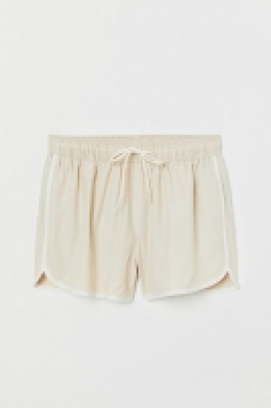 Short de bain court 4.99 €